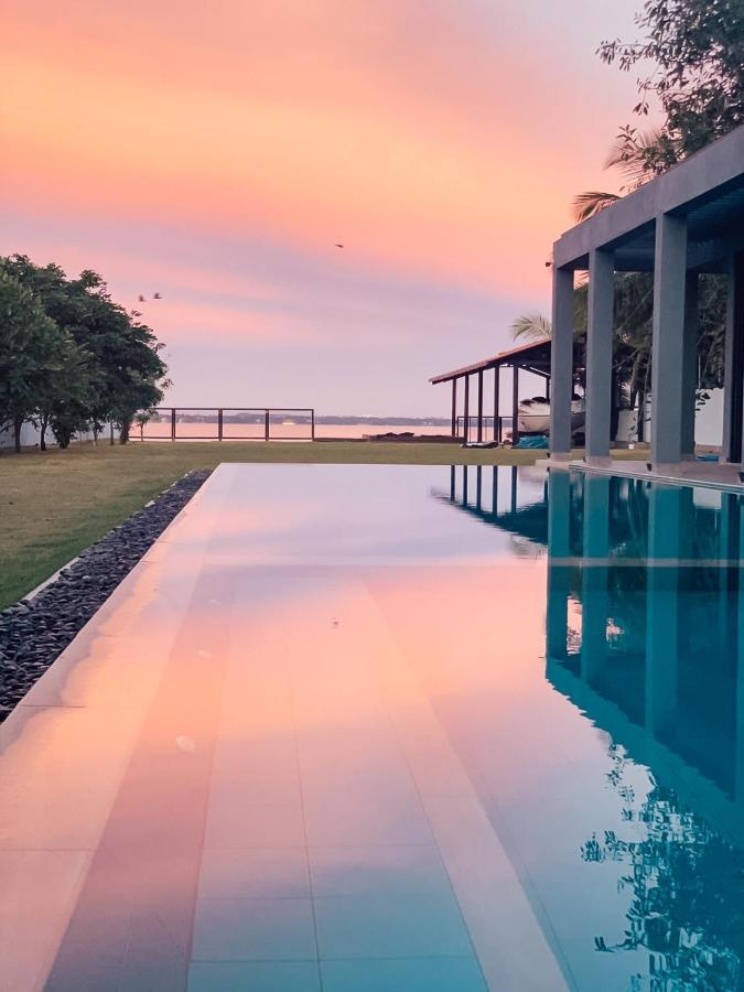 Villa Lagoonscape Негомбо Екстериор снимка